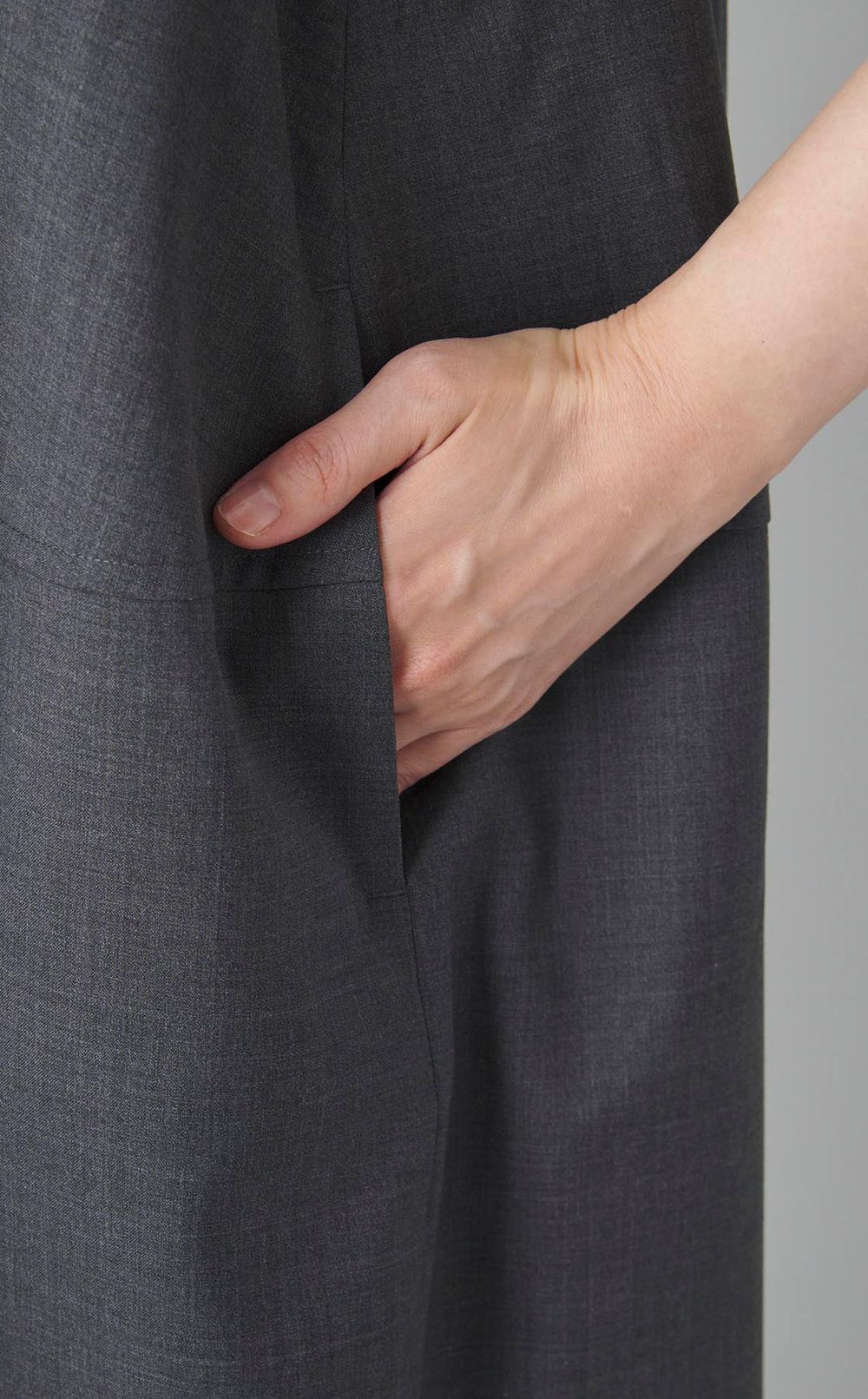 ウールトロバルーンシルエットワンピース