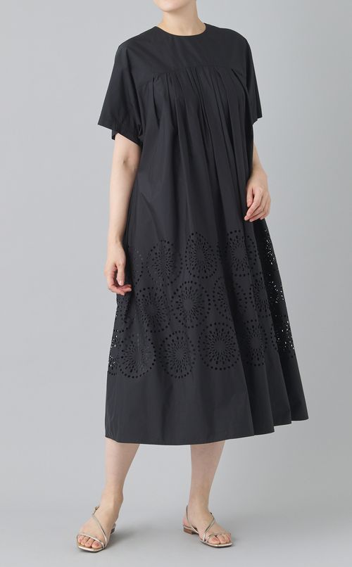 パンチングレースフレアサマードレス