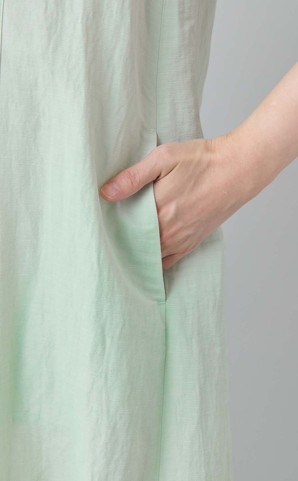 ラッフルカラーワンピース