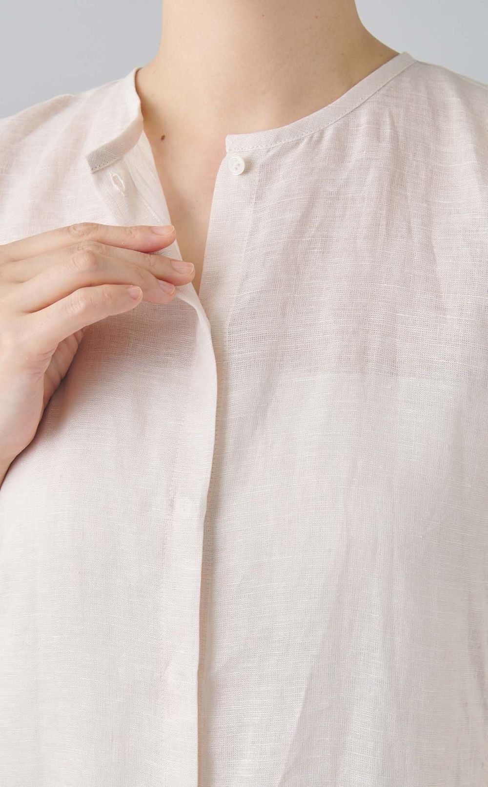 サイドボタンアップブラウス