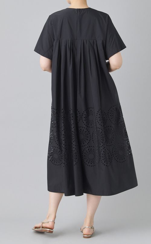 パンチングレースフレアサマードレス