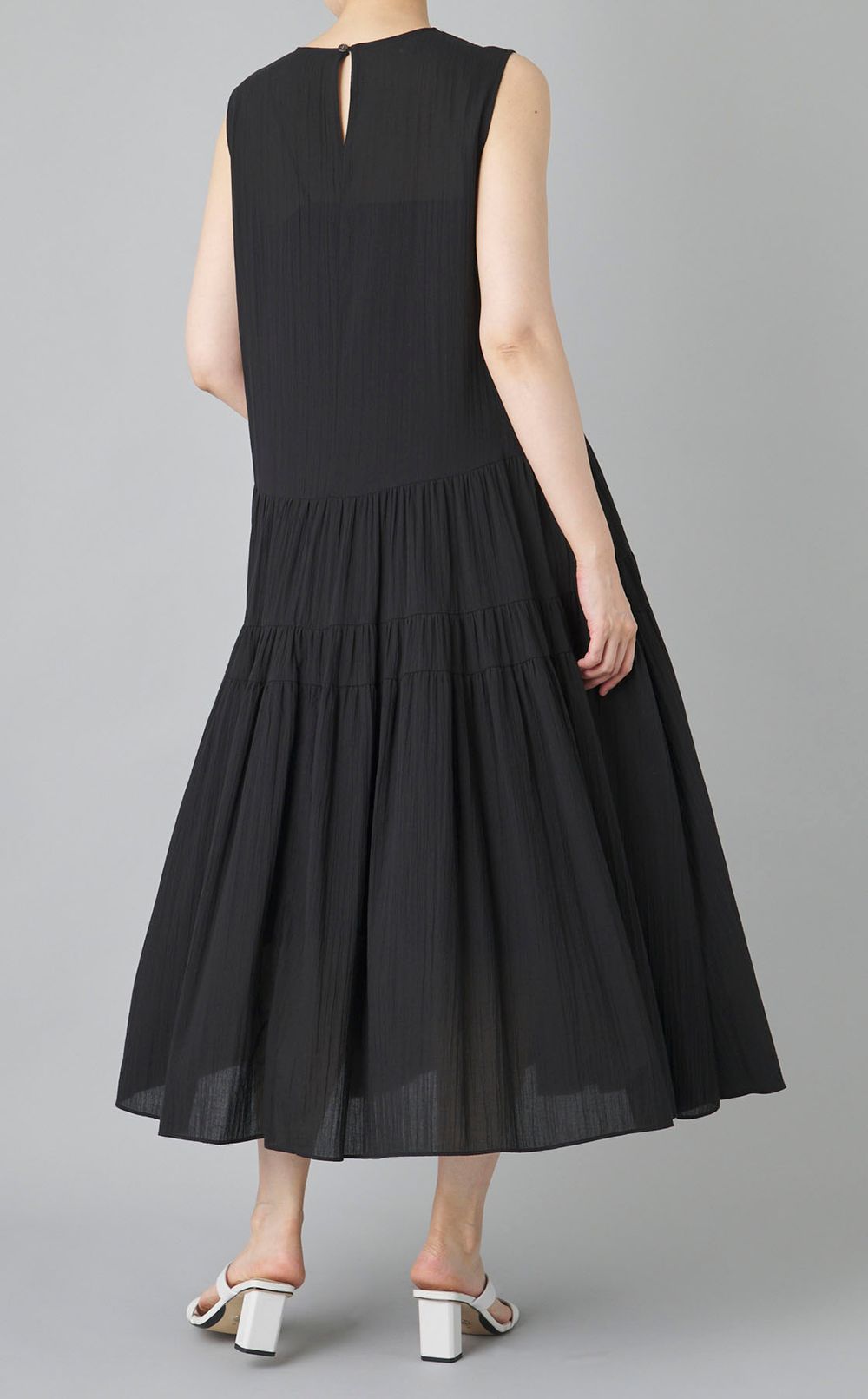 ティアードノースリーブワンピース