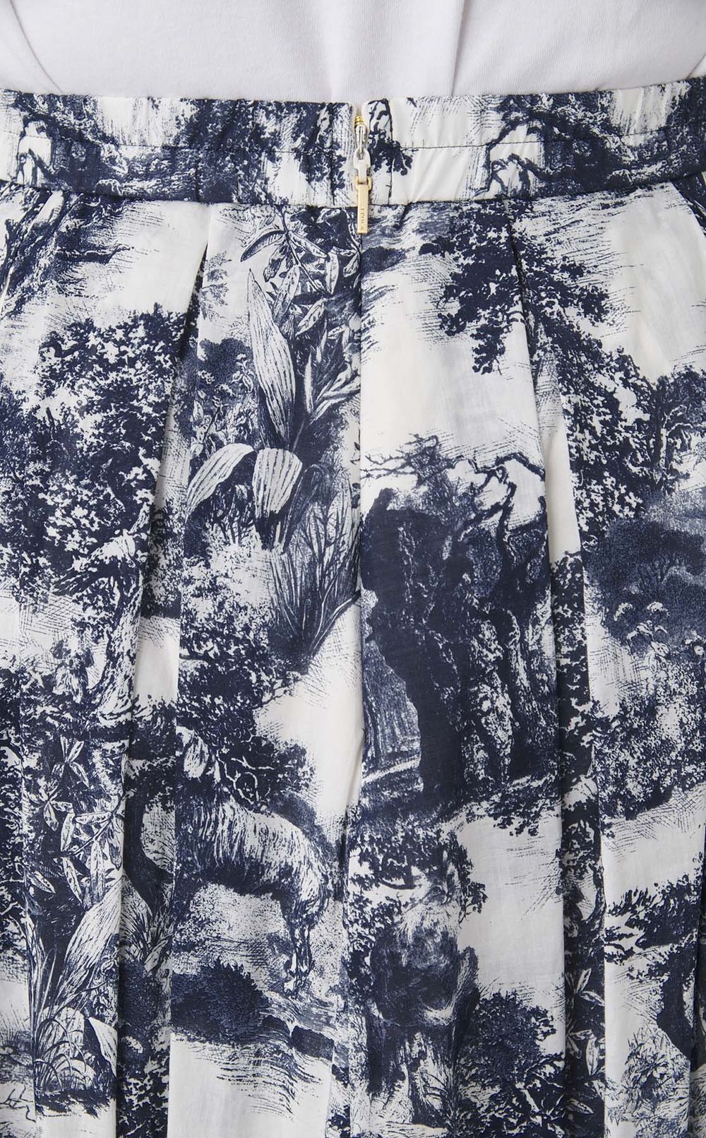 トワルドジュイフレアスカート