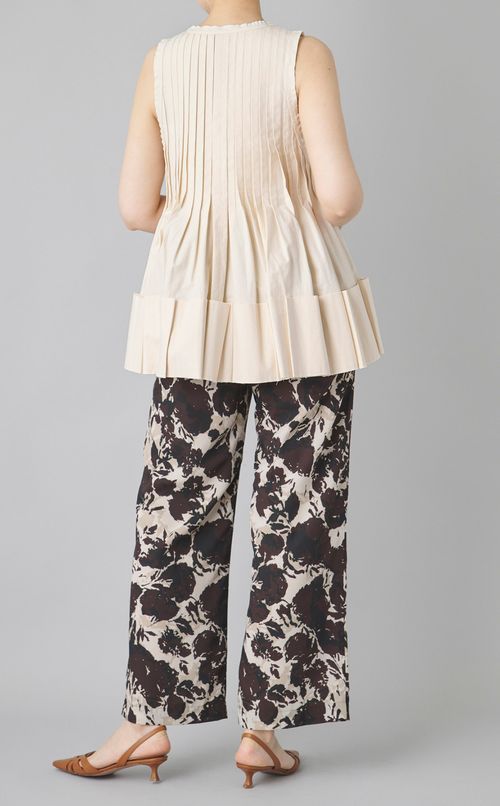 タックフレアペプラムブラウス