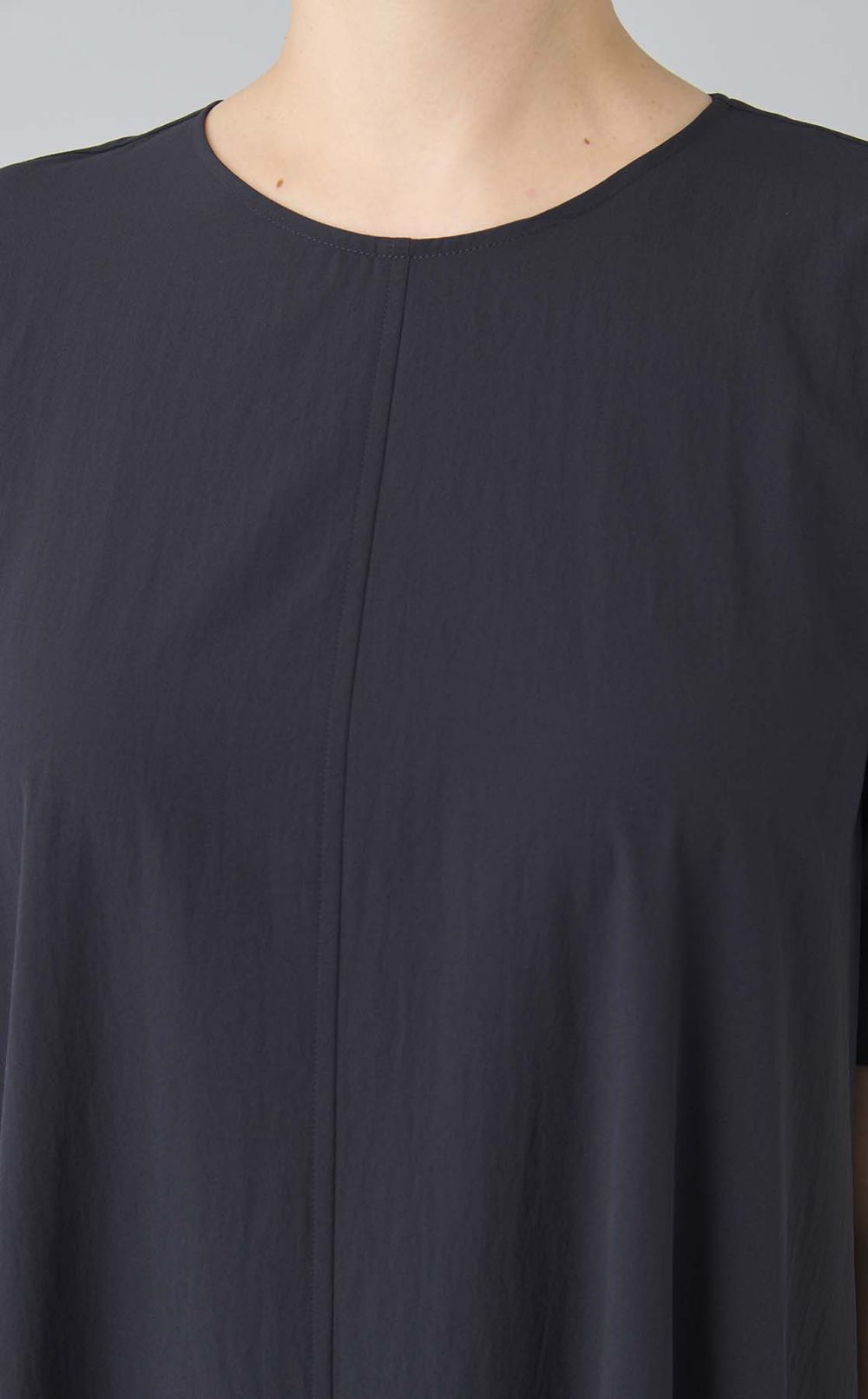 クルーネックテントラインワンピース