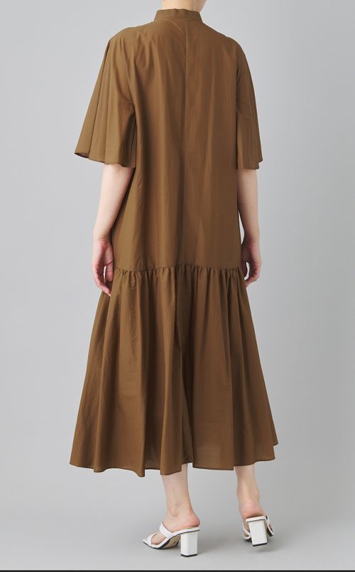コットンタフタギャザーフレアワンピース