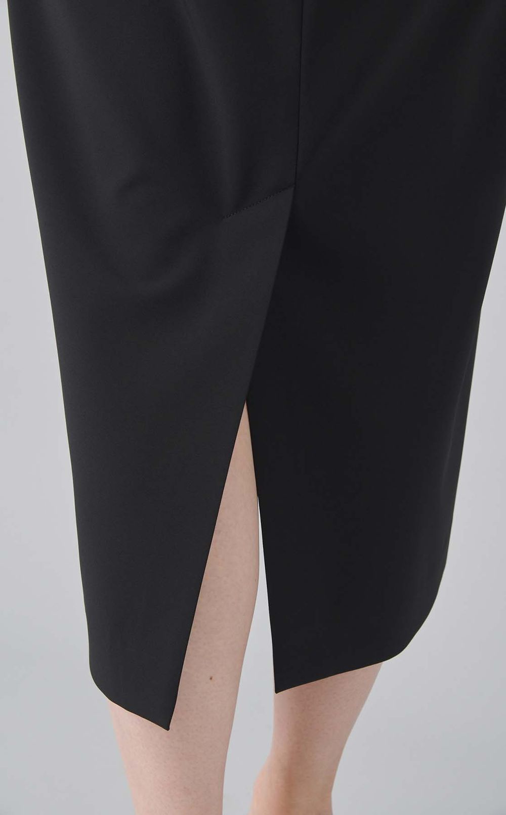 バックプリーツIラインワンピース