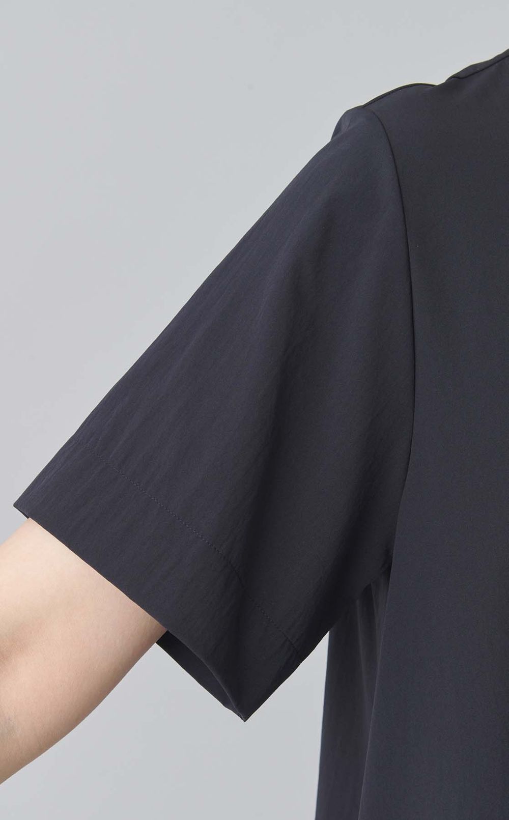 クルーネックテントラインワンピース