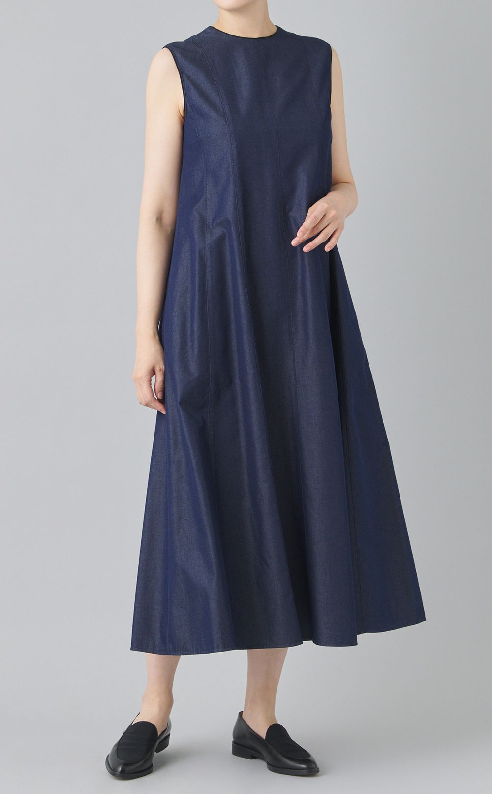 シルクデニムタックフレアドレス