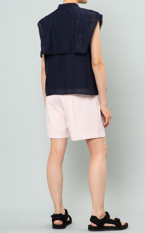 スカラップモチーフショートブラウス