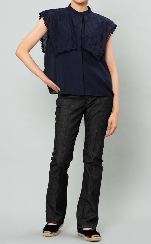 スカラップモチーフショートブラウス