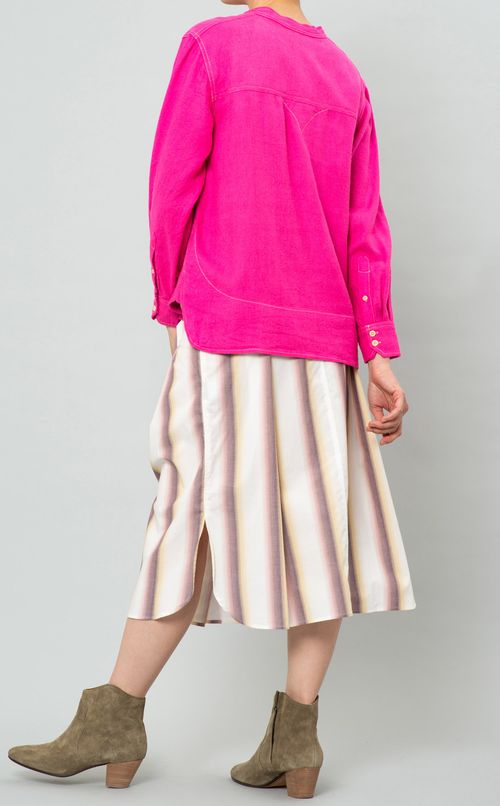 ノーカラーデニムシャツ