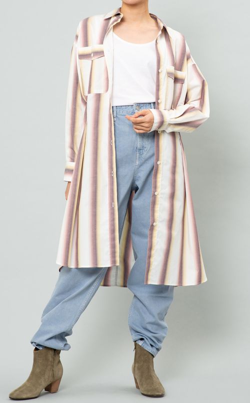 ストレッチテーパードパンツ