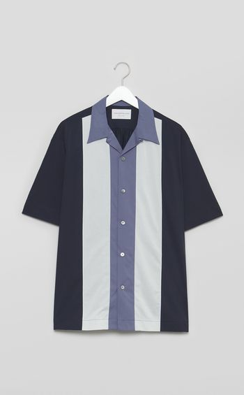 レギュラーカラーショートスリーブシャツ