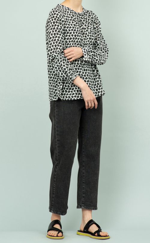 プリントシルクTブラウス