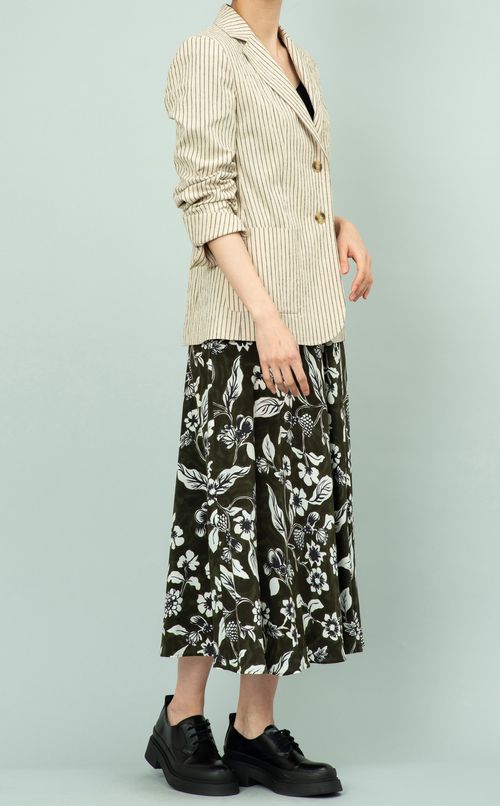 フラワープリントシルクスカート