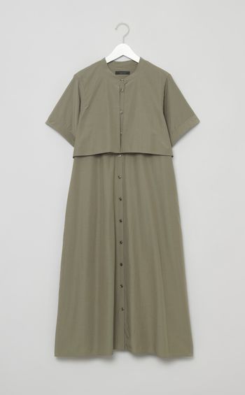 バックタックフラップワンピース