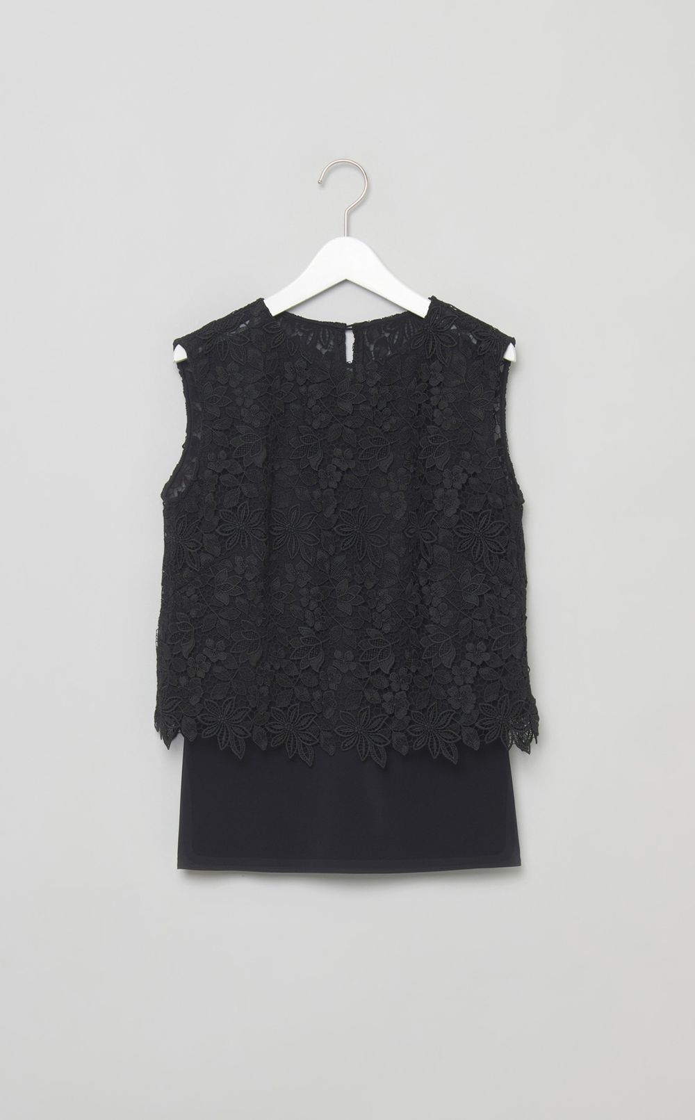 フラワーレースノースリーブブラウス