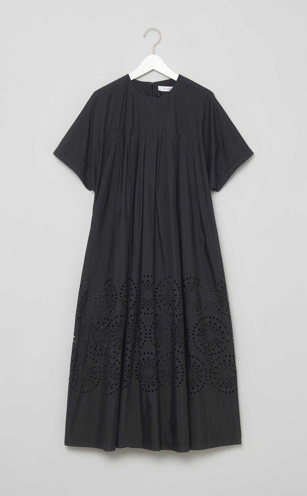 パンチングレースフレアサマードレス