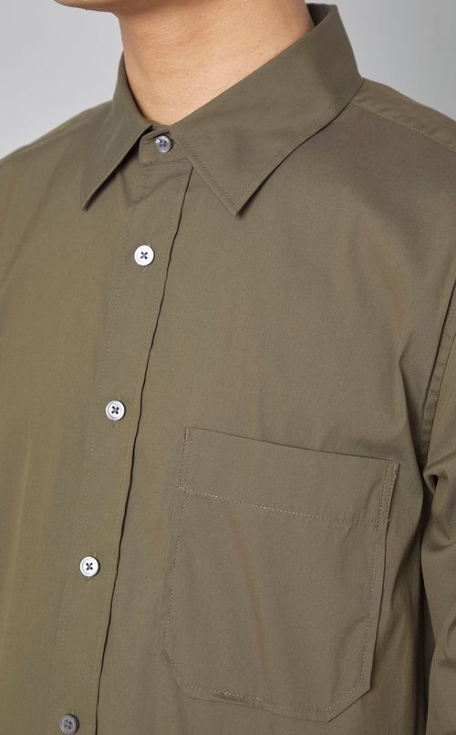 ナイロンオーバーシャツ