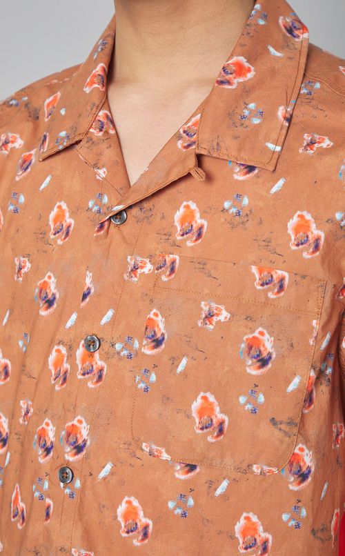 スポンジプリントショートスリーブシャツ