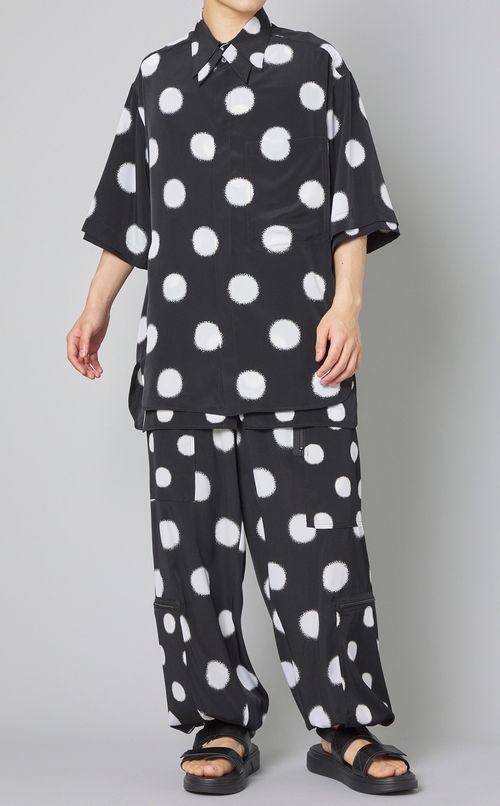 ドットファスナーパンツ