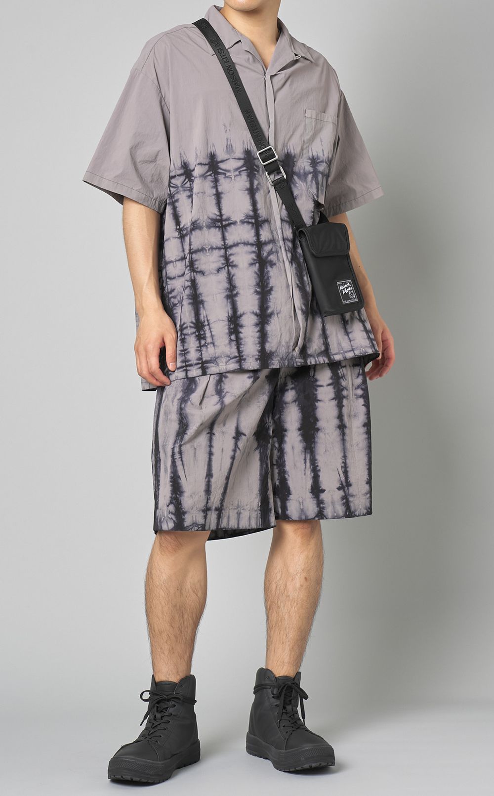 ★【MAISON KITSUNE】 トラベラーネックポーチ★ MAISON KITSUNÉ|トラベラーネックポーチ
