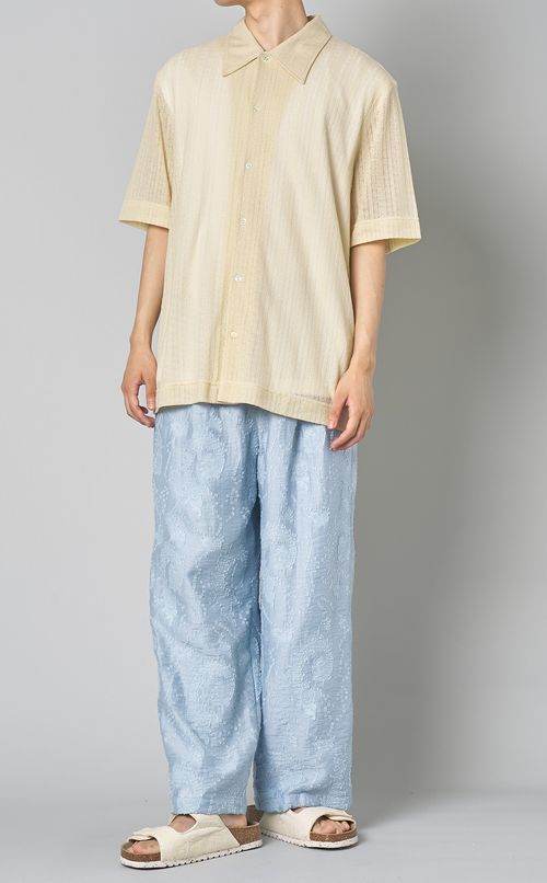 フラワーエンブロイダリーパンツ