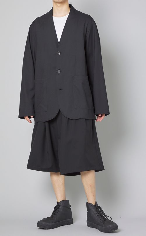 ラペルレスジャケット