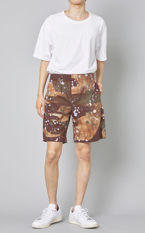 カモフラージュプリントショーツ