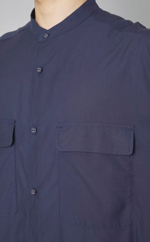 バンドカラーシャツ