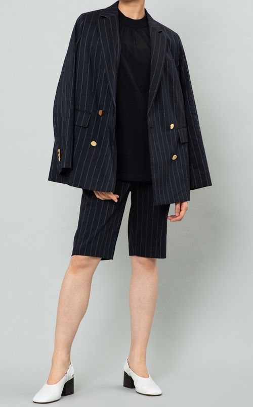 ピンストライプダブルブレザー