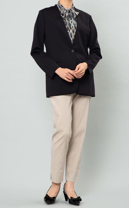 サイドスリットテーパードパンツ