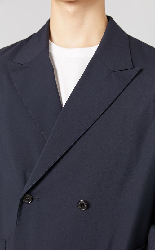 ピークドラペルダブルジャケット