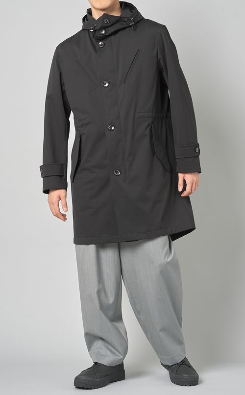 ナイロンフィールドコート