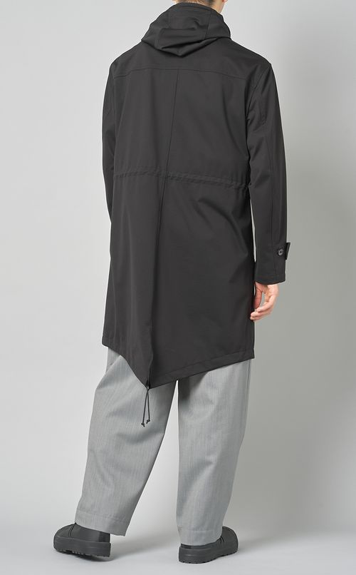 ナイロンフィールドコート