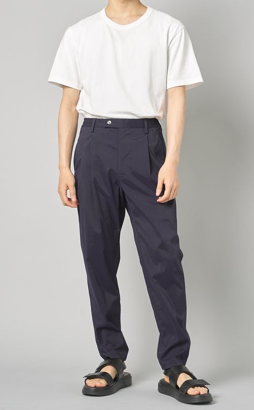 クリスピーナイロンストレッチパンツ