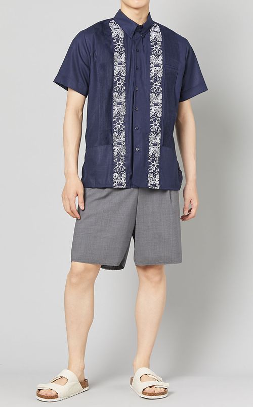 キューバシャツ