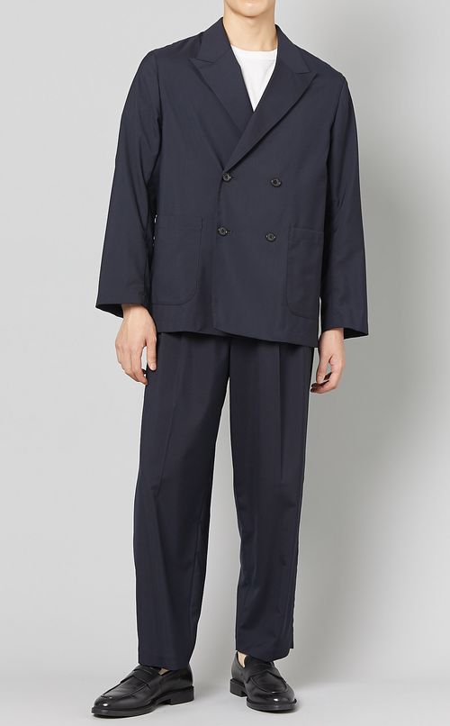 ピークドラペルダブルジャケット