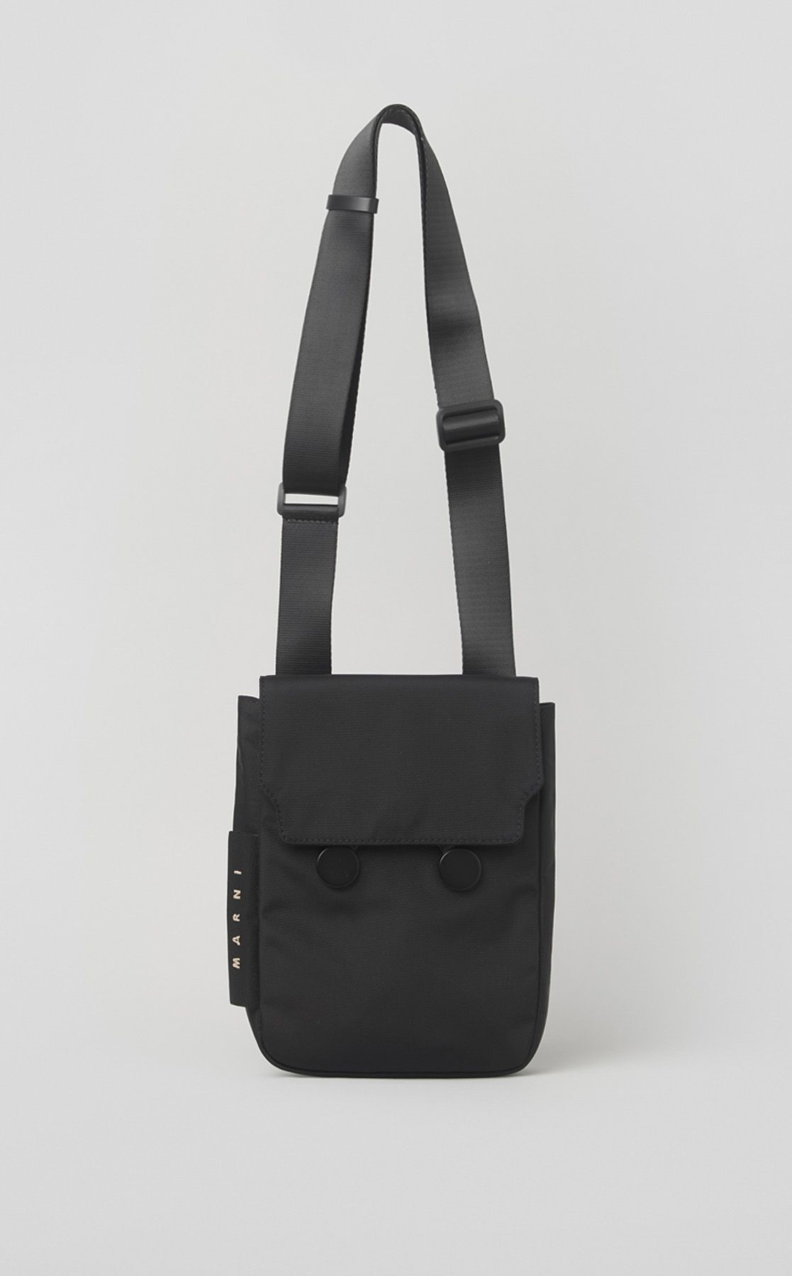 MARNI ブラックショルダーバッグ マルニ】レザーショルダーバッグ – GQ SHOP