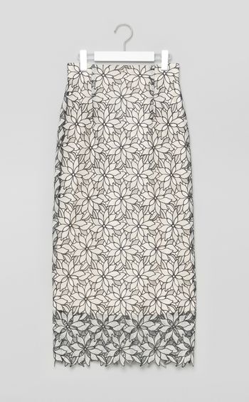 ラメレース Iラインスカート