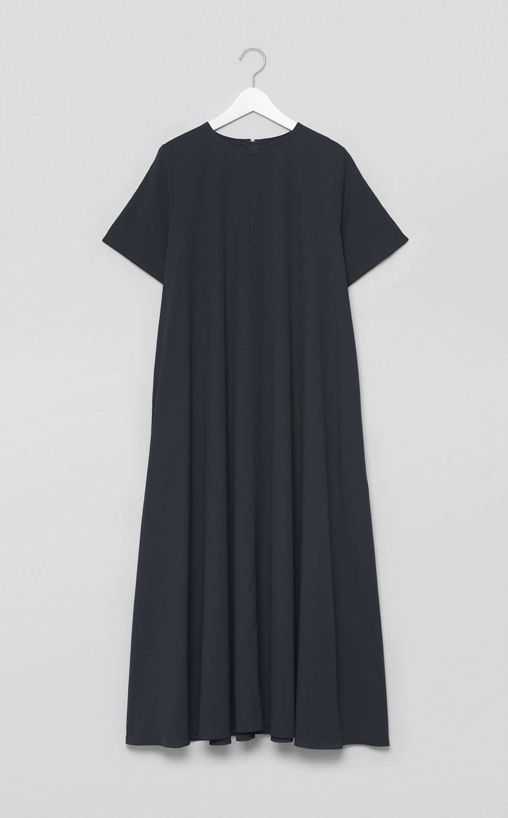 クルーネックテントラインワンピース