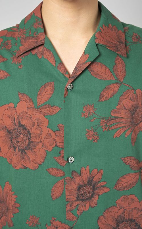 フラワープリントハーフスリーブシャツ