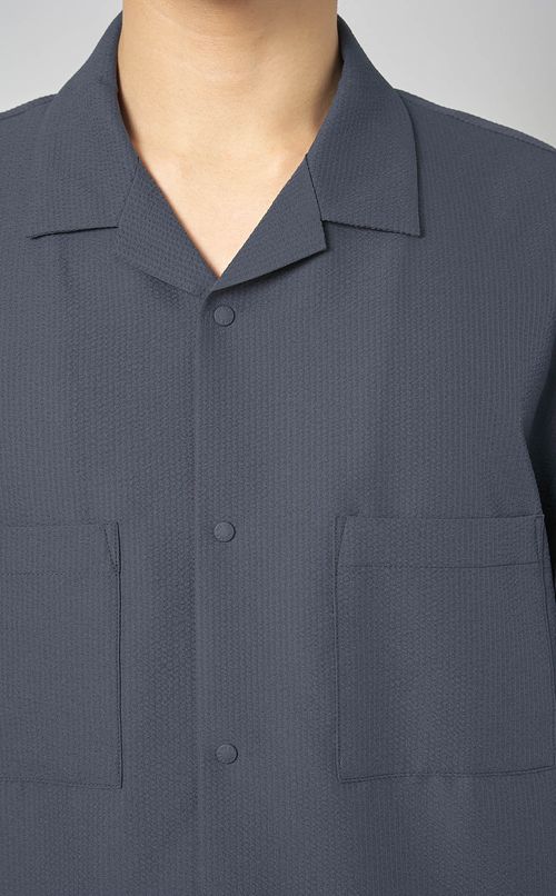 シアサッカーシャツ