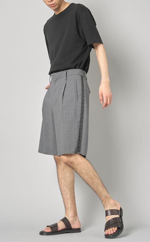 サイドブレードショートパンツ