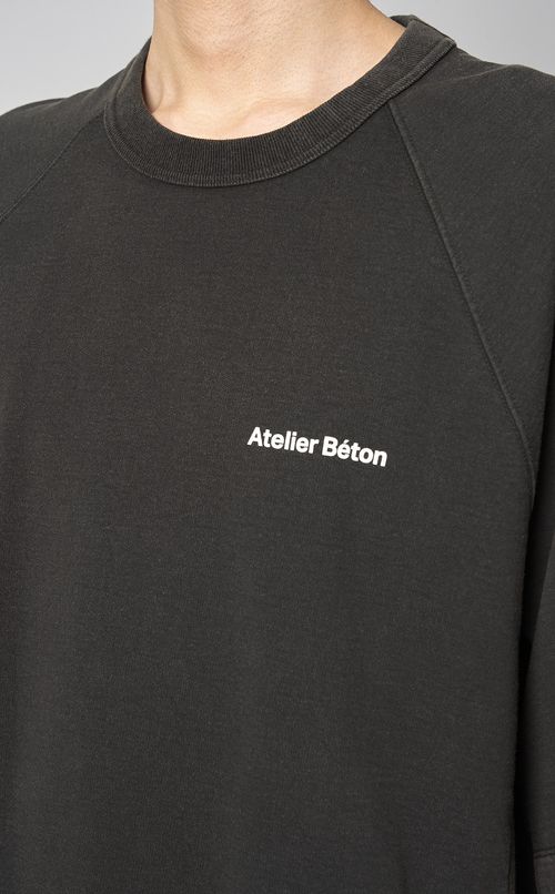 ラグランスリーブスウェット