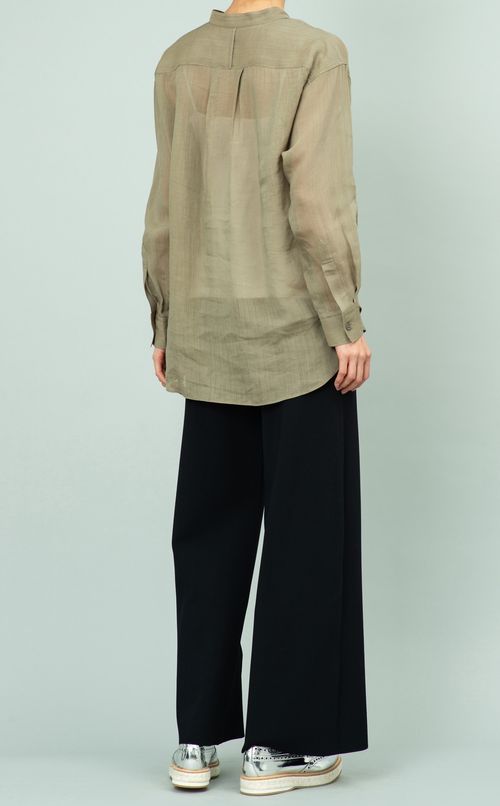 リネン混スタンドカラーブラウス