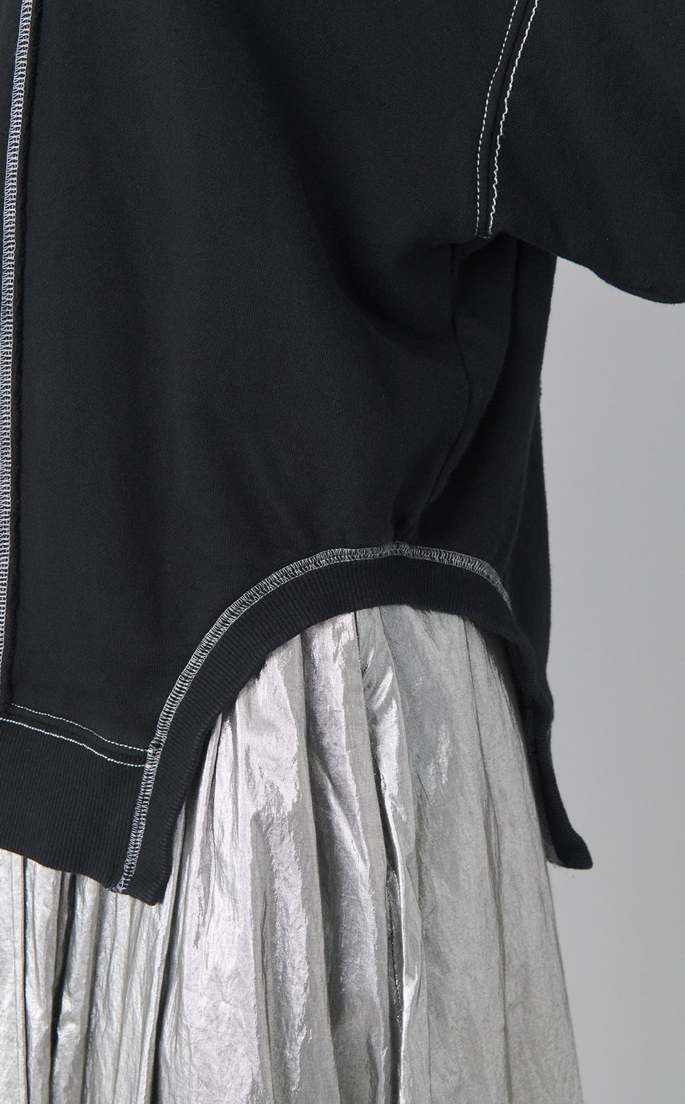 【reADdress】パッチクルーネックスウェットトップス