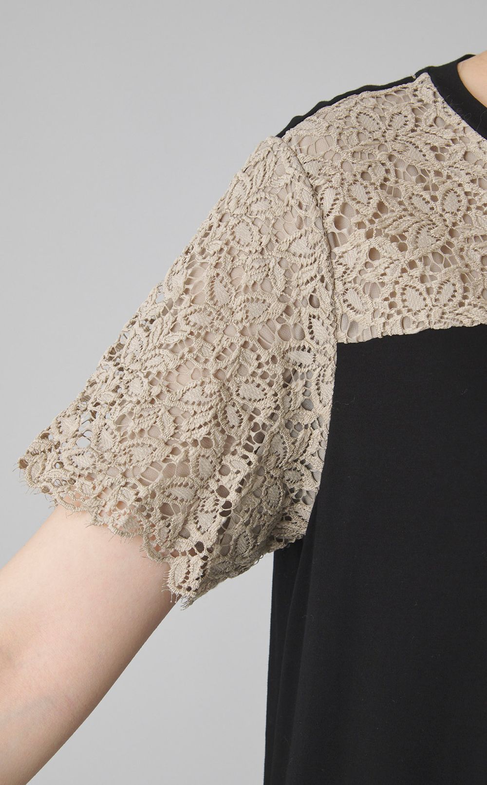 【reADdress】レース切替フレアワンピース