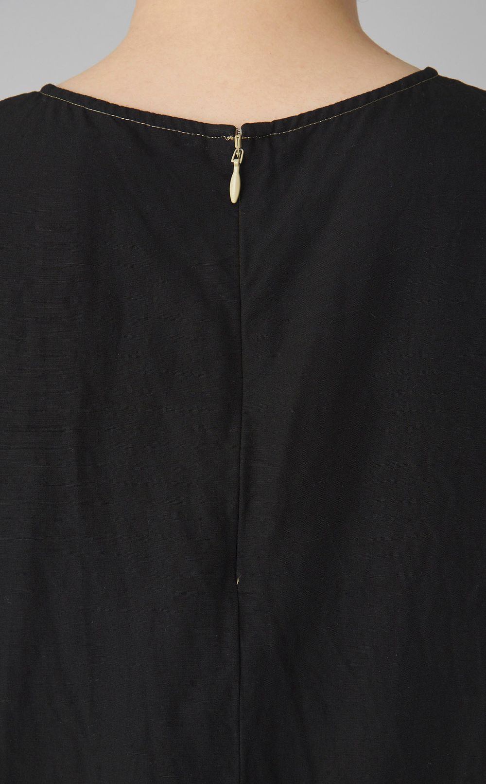 【reADdress】リネン混ノースリーブブラウス